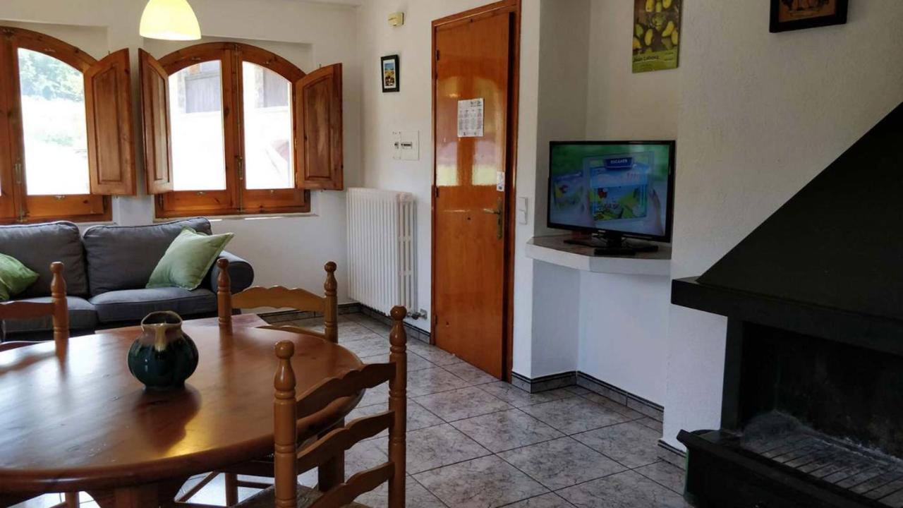 Mas El Carrer Διαμέρισμα Santa Pau Εξωτερικό φωτογραφία